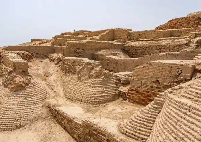 Archaeological+Ruins+of+Moenjodaro